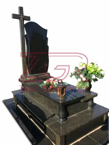 Ексклюзивний гранітний пам`ятник на могилу ціни