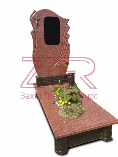 Ексклюзивний гранітний пам`ятник на могилу