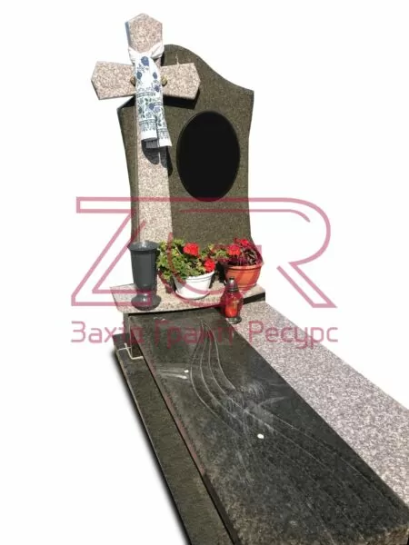 Ексклюзивний гранітний пам`ятник на могилу ціни