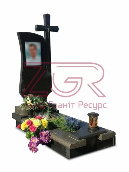 Ексклюзивний гранітний пам`ятник на могилу ціни