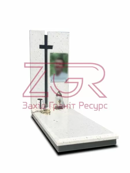 Ексклюзивний гранітний пам`ятник на могилу