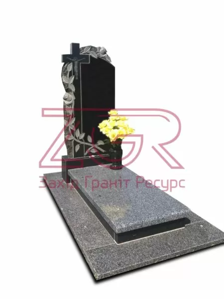 Одинарний гранітний пам`ятник на могилу
